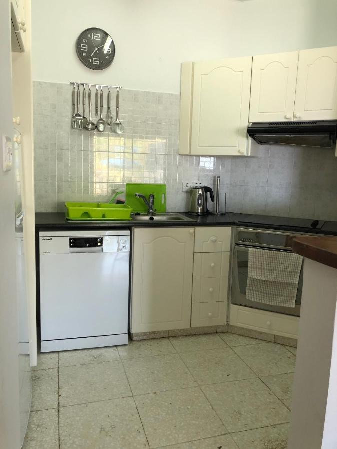 King'S Palace - Spacious 2 Bed, 2 Bath With Sea And Pool Views بافوس المظهر الخارجي الصورة