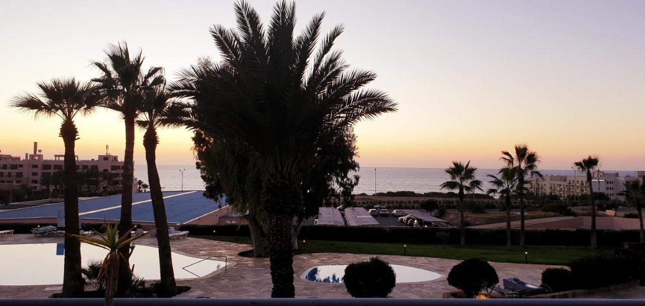 King'S Palace - Spacious 2 Bed, 2 Bath With Sea And Pool Views بافوس المظهر الخارجي الصورة