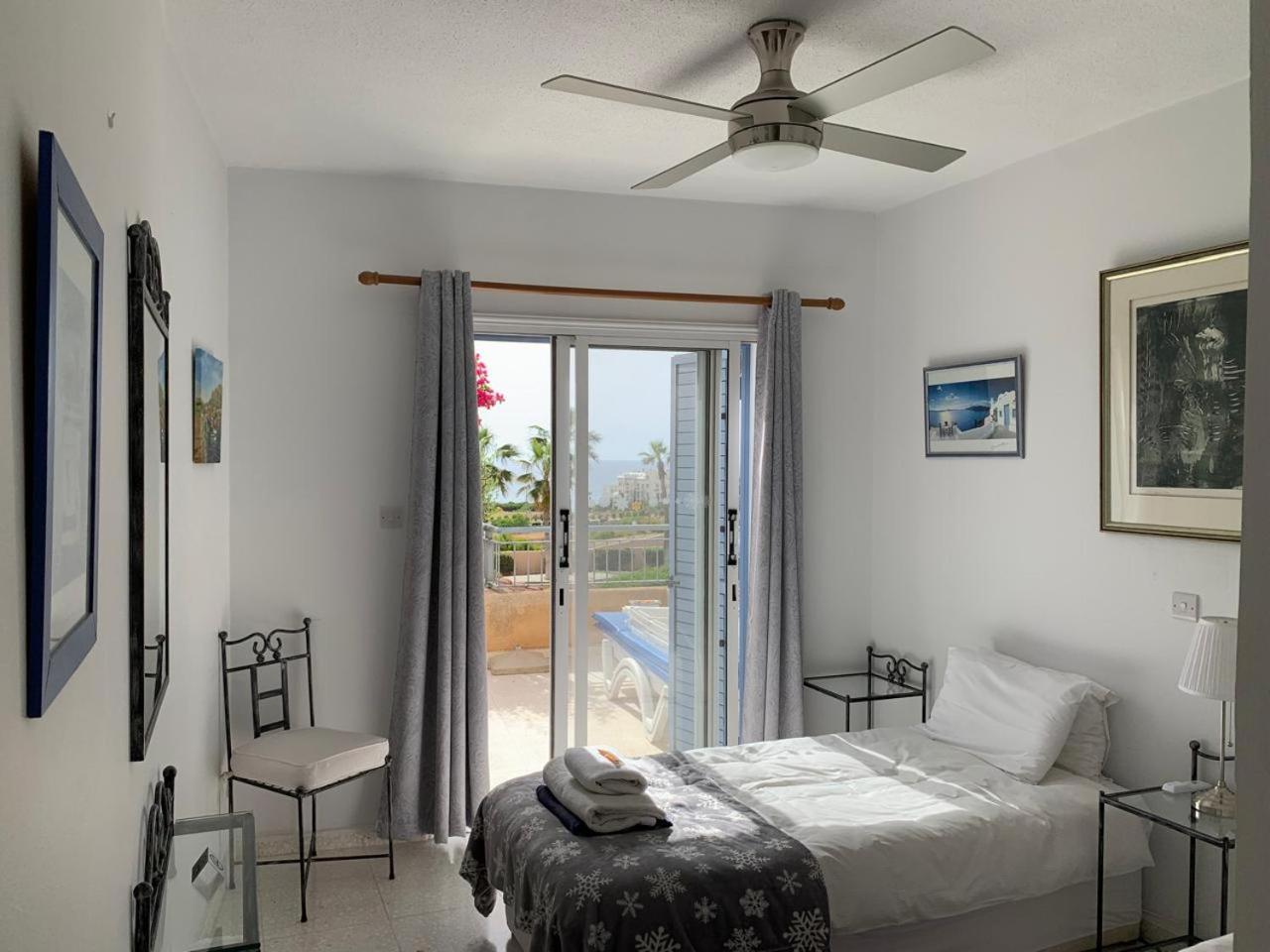 King'S Palace - Spacious 2 Bed, 2 Bath With Sea And Pool Views بافوس المظهر الخارجي الصورة